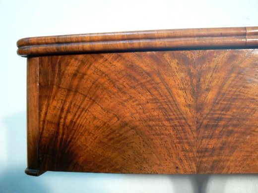 Biedermeier Nähtisch Nussbaum um 1830