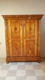 Kirschbaum Kleiderschrank Biedermeier um 1820
